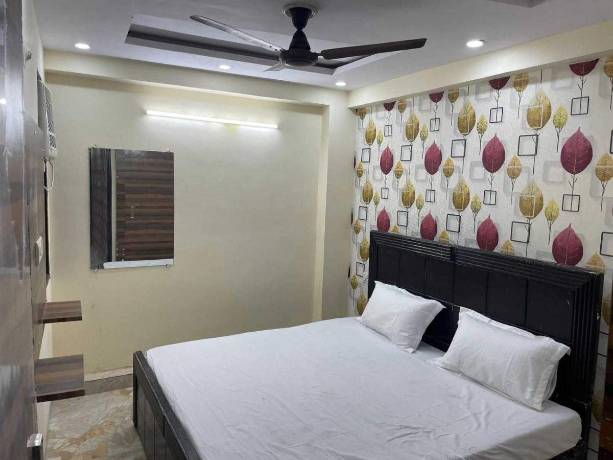 Hotel O Devansh Inn New Delhi Exterior foto